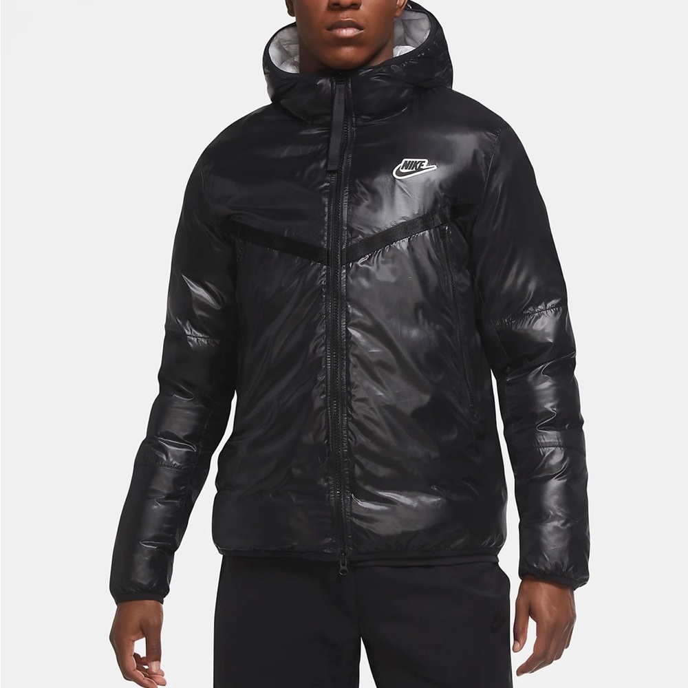 Nike Mens Sportswear Repel Jacket in Black. Like new!